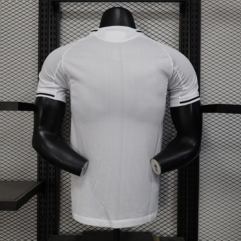 Newcastle United 2025-2026 Home Player