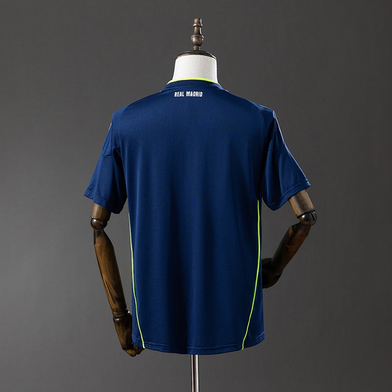 Retro Real Madrid 2010-2011 Away