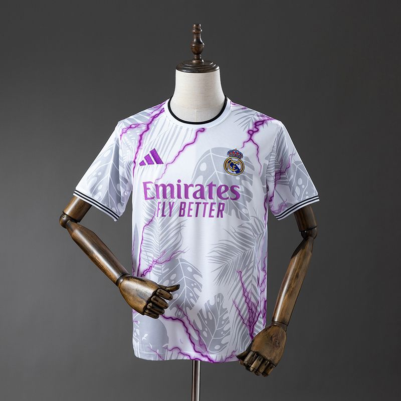 Real Madrid 2025-2026 Special Edition Fan