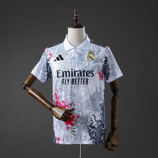 Real Madrid 2025-2026 Special Edition Fan