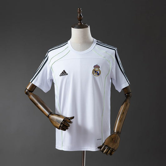 Real Madrid 2025-2026 Special Edition Fan