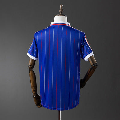 Retro France 1982 home