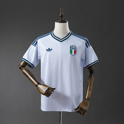 Italy 2026 Away Fan
