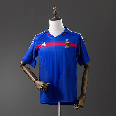 Retro France 2004 home