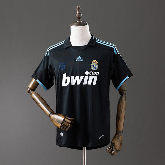 Retro Real Madrid 2009-2010 Away